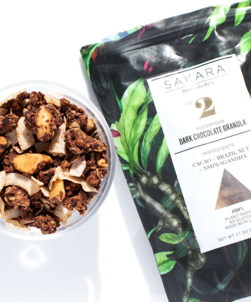 sakara dark chocolate granola bag